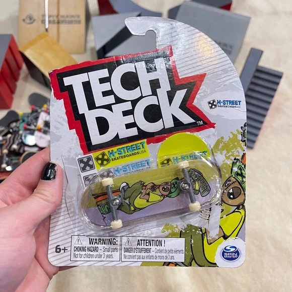 Tech Deck Tony Hawk Skate Park Ramps Stairs Rails Lot Finger Board & Accessories - Picture 3 of 9